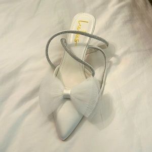 Lulus never worn white sparkle heel